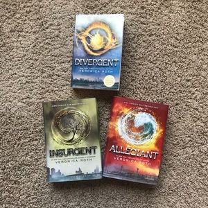 Divergent, Insurgent & Allegiant by Veronica Roth